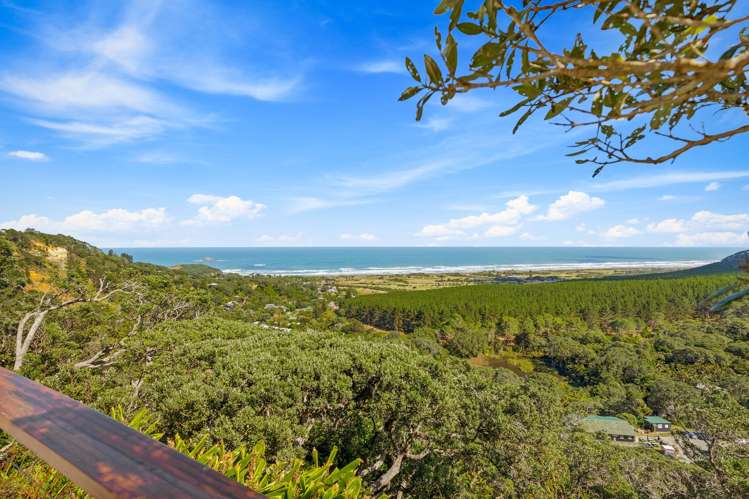 39 Oaia Road Muriwai_34