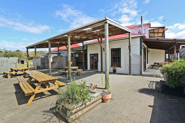 2 Abercromby Street Porangahau_1