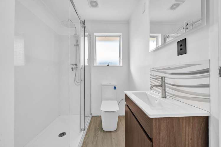 1/21 Woodside Road Massey_17