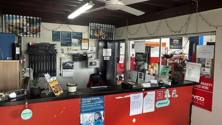 136 South Road Spotswood_10