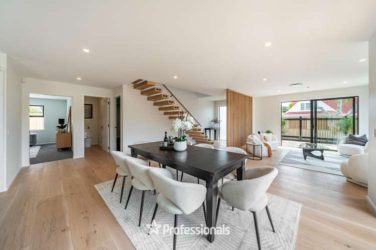 8 Maire Street Woburn_6