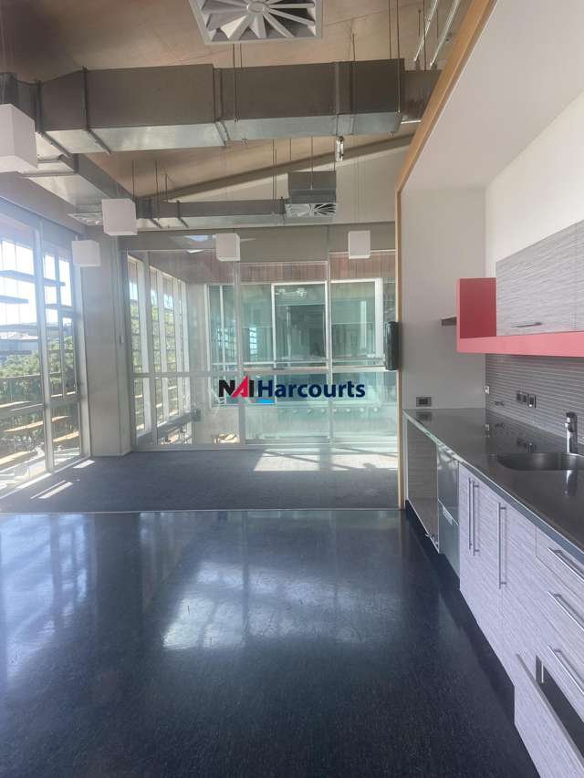 Address withheld Takapuna_3