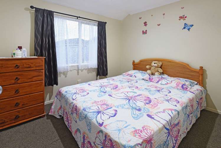 12 Liddesdale Place Papakura_11