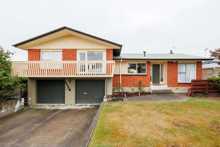 56 Fairview Avenue Feilding_23
