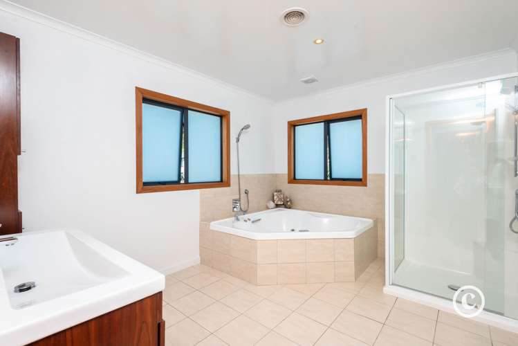 55 Furlong Crescent Churton Park_13