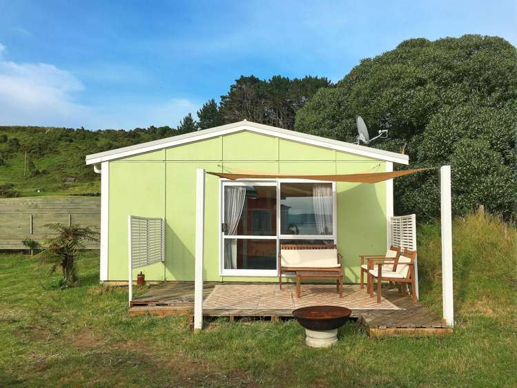 14 Wainamu Road Raglan_17