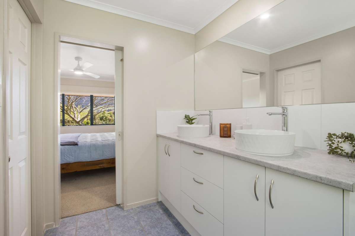 72 Busby Road_4