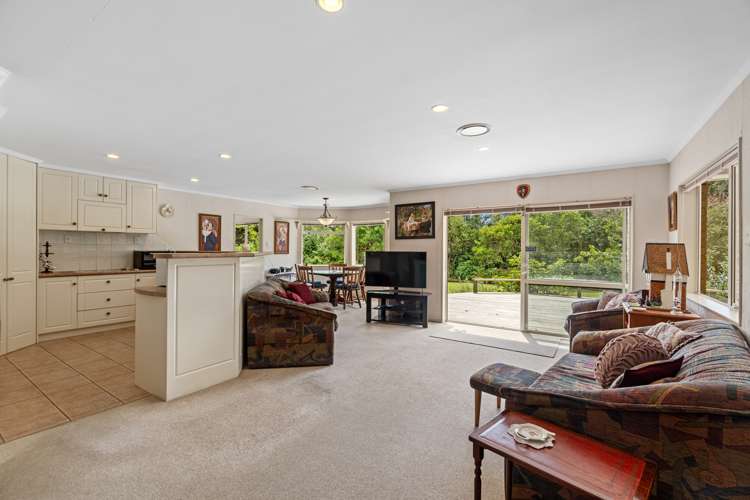 63 Muriwai Road Waimauku_6