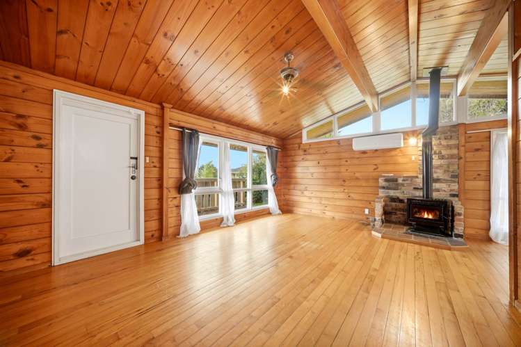 6 Robert Burke Place Henderson_9