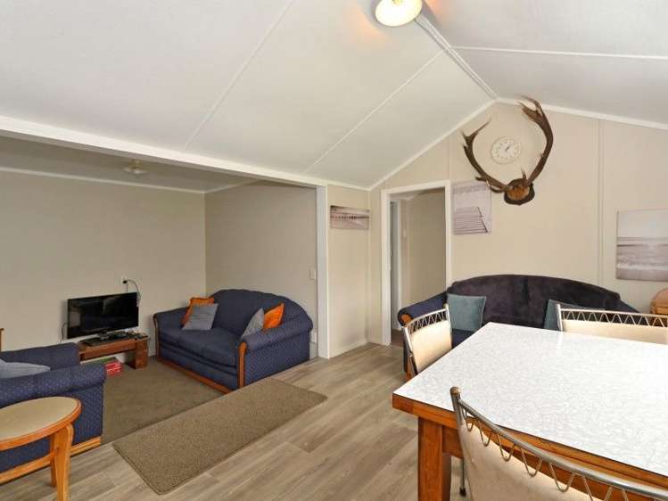 5 The Parade Okiwi Bay_14