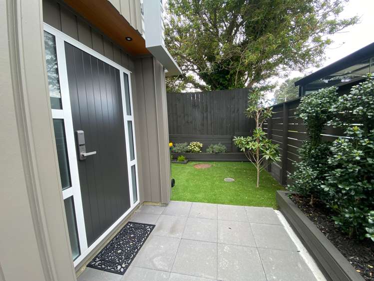 1/4 Jutland Road Hauraki_26