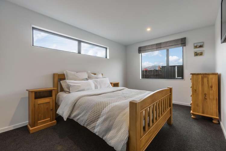 21 Warbler Lane Albert Town_23