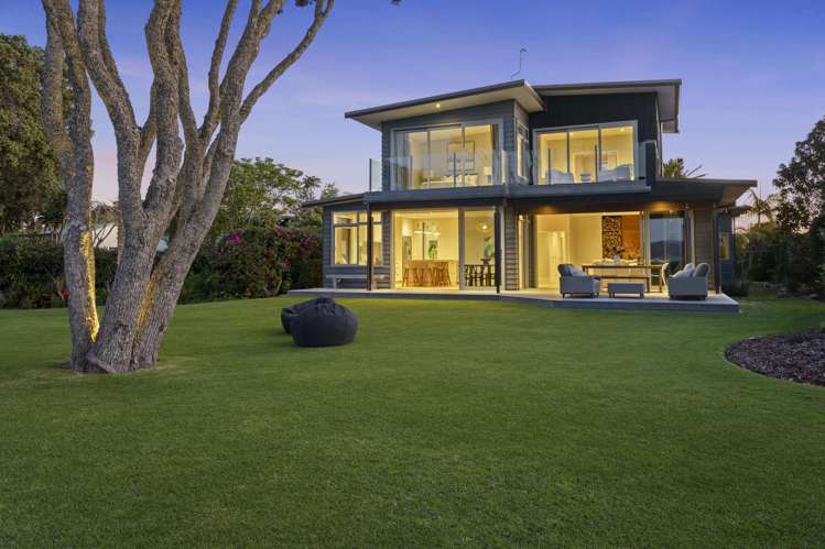 13 Graham Street One Tree Point_2