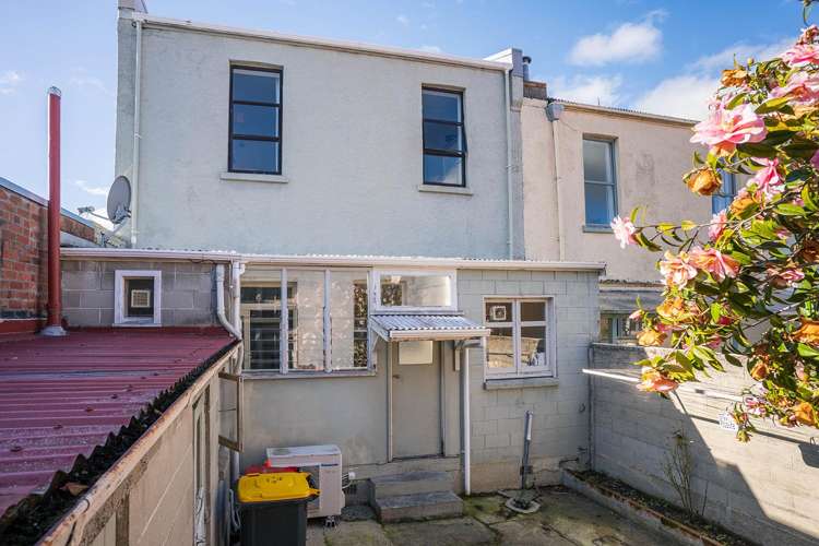 23 Hope Street Dunedin Central_32