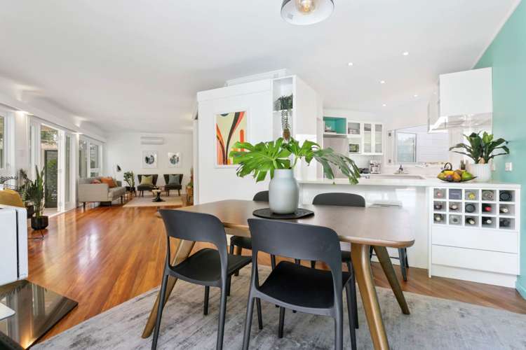 6 Tipene Place Meadowbank_9