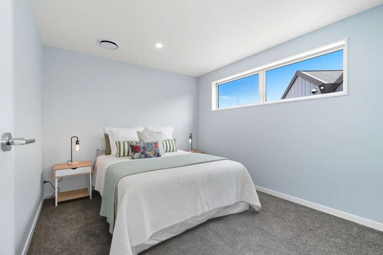 Units 1- 4/89 Jerrold Street North Addington_16