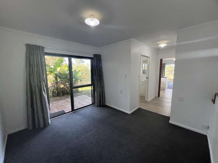 1143 Whangaparaoa Road Tindalls Beach_28