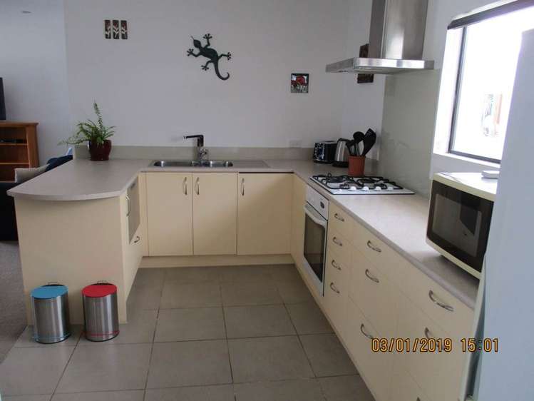 12a Eagle Place Red Beach_1