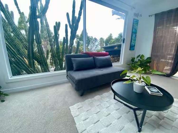 4 Outlook Road Greenhithe_11