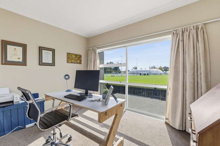 25 Kelvin Place Hamilton East_14