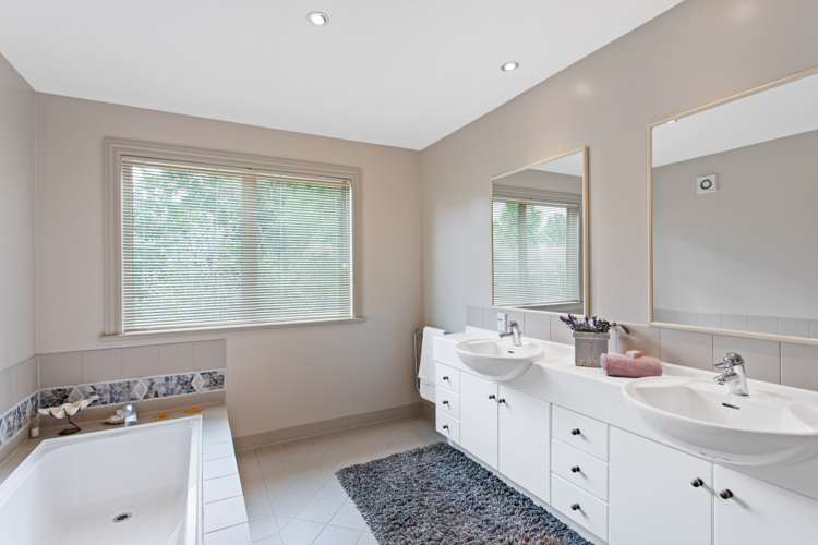 8a Shelly Beach Parade Cockle Bay_17