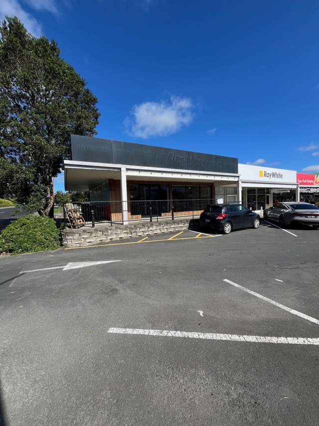 Blank Canvas In Mairangi Bay - 103.5sqm