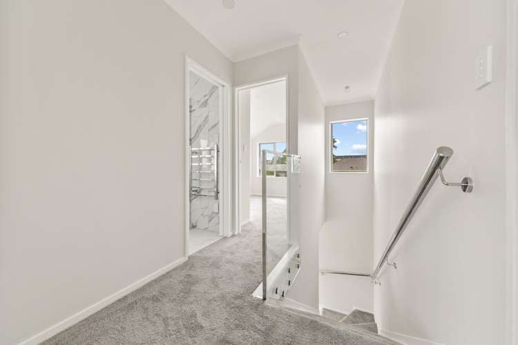 52A & 52D Capstick Road Otara_11