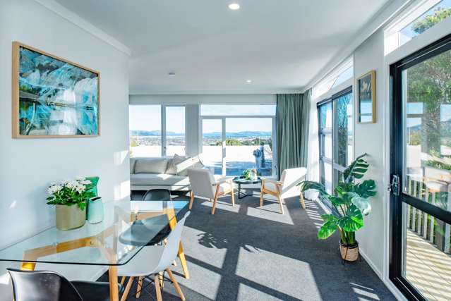 Stylish Starter with Stunning Views