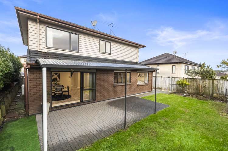 7 Powercourt Drive Flat Bush_13