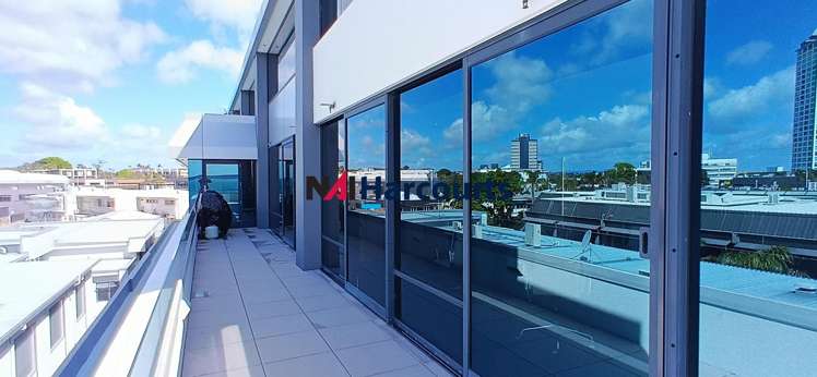 1/L3/95 Hurstmere Road Takapuna_12