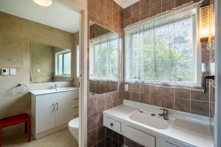 21 Parr Terrace Castor Bay_13