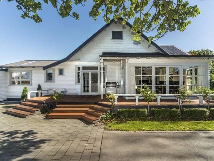 109 Iranui Road Inner Kaiti_14