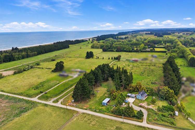 60 Newcombes Road Amberley_16