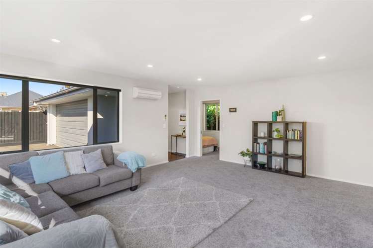 29a Charlesworth Street Woolston_5