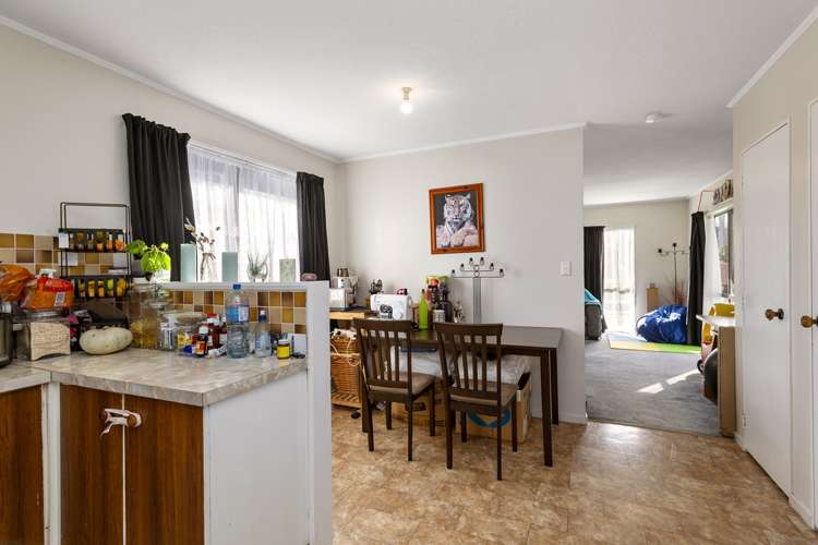 2/7 Eldon Grove Taita_5