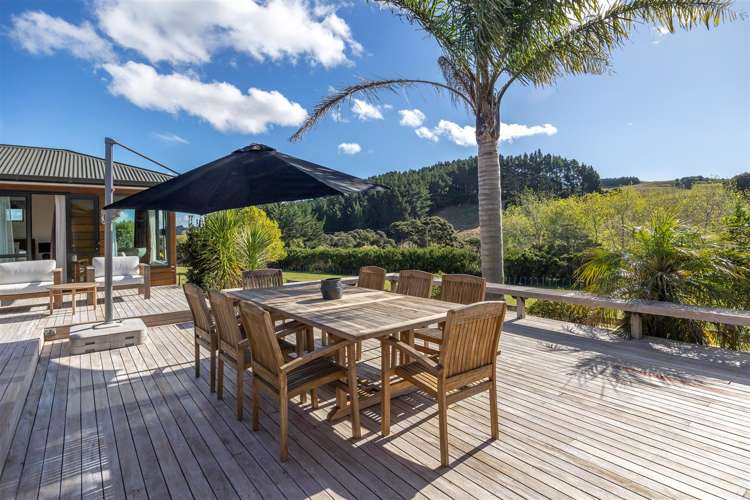 883 Peak Road Waimauku_33