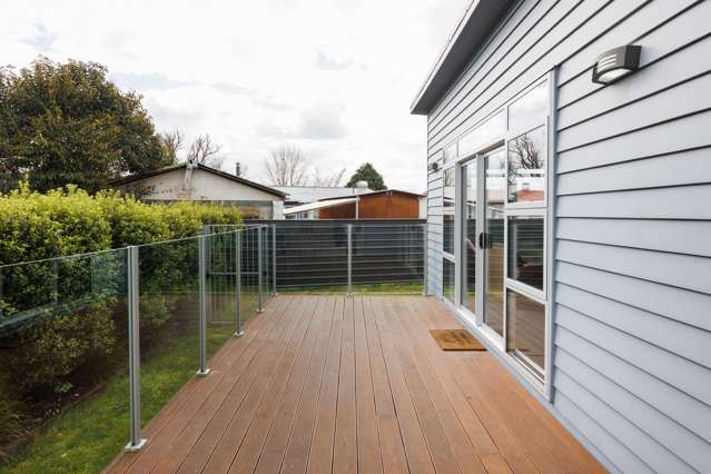 58 Exeter Crescent Takaro_1