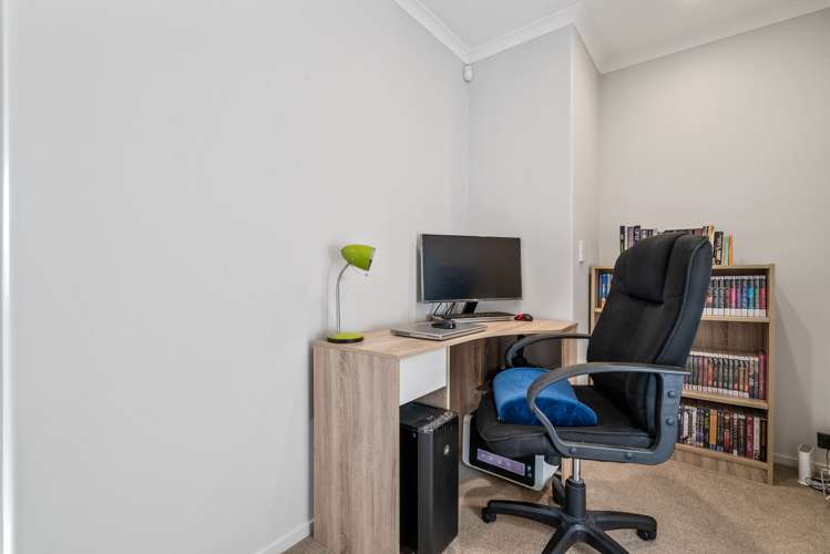 7 Matairangi Avenue Totara Heights_16