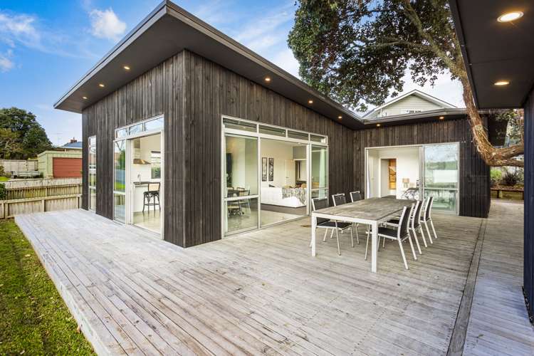 12b Chapman Road Te Atatu Peninsula_13