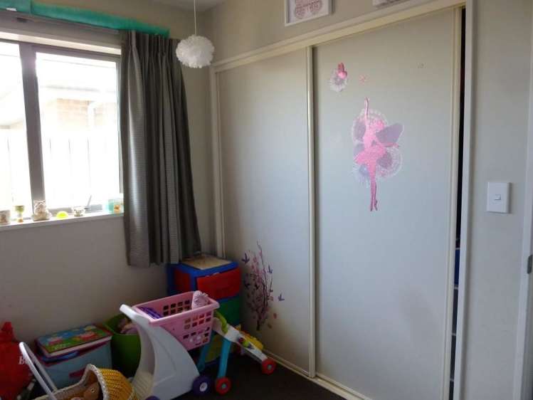 90a Blake Street Blaketown_11