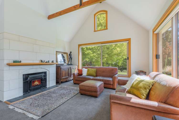 34 Beacon Point Road Wanaka_6