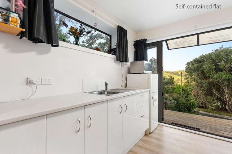 17 Empressa Heights Helensville_17