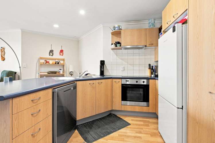 31/281 Maunganui Road_4