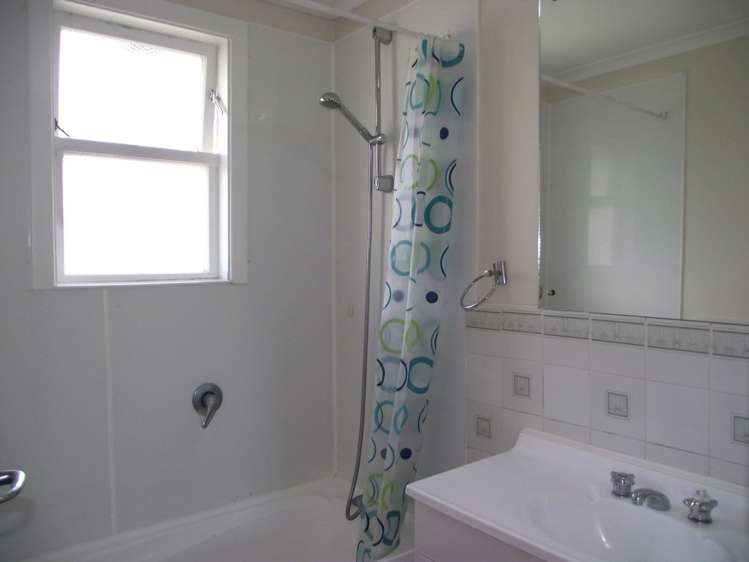 14 Silverton Avenue Wai O Taiki Bay_8