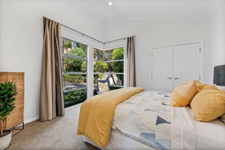 9 Intrepid Crescent Beachlands_23