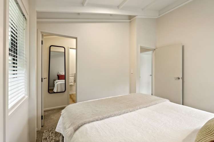 8 Mount Pleasant Road Aro Valley_10