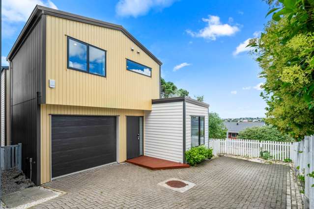 2d Robin Lane Browns Bay_1