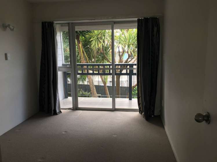 12/32 Blockhouse Bay Road Avondale_4