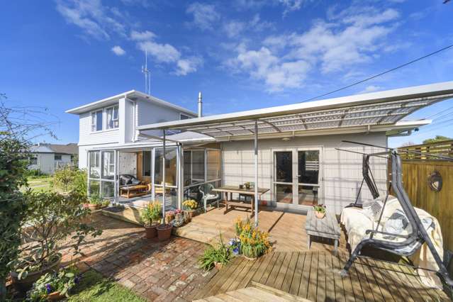 24 Churcher Street Feilding_1