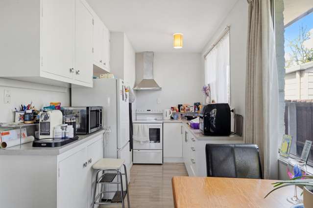 2/50 Reynolds Avenue Bishopdale_4